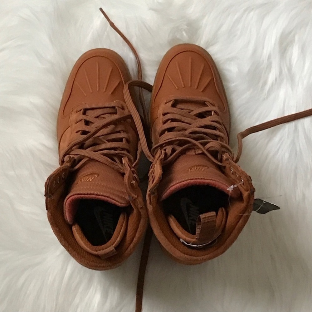 COPY - Nike Dunks with Wedge